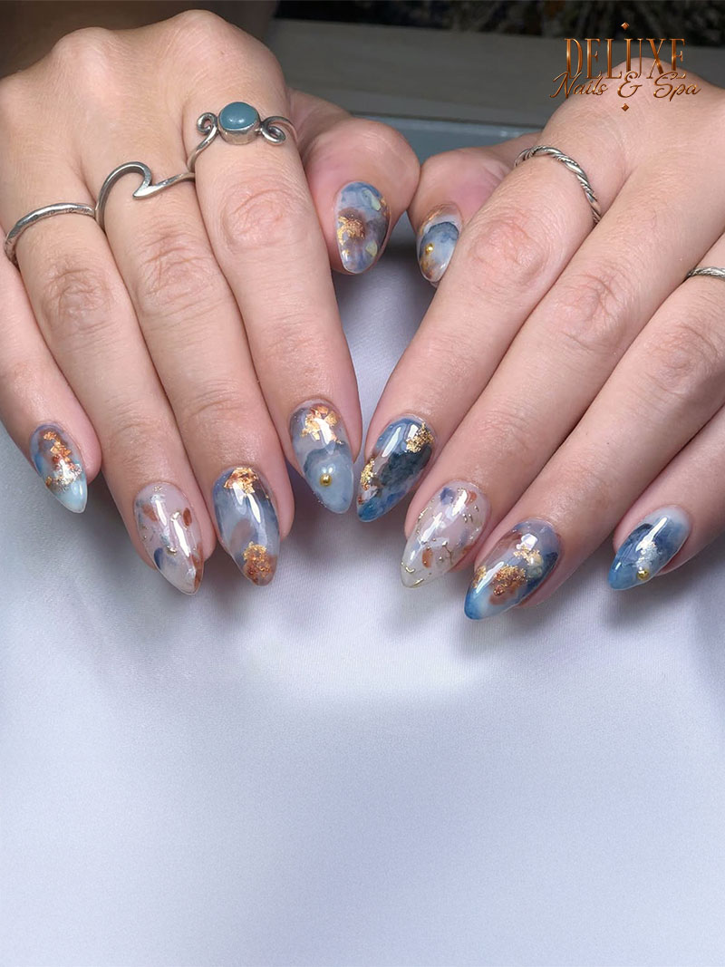 Deluxe Nails and Spa